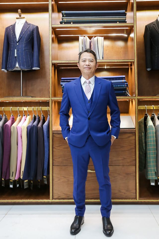 Suit Xanh Công Sở Trẻ Trung Cho Người Trung Niên