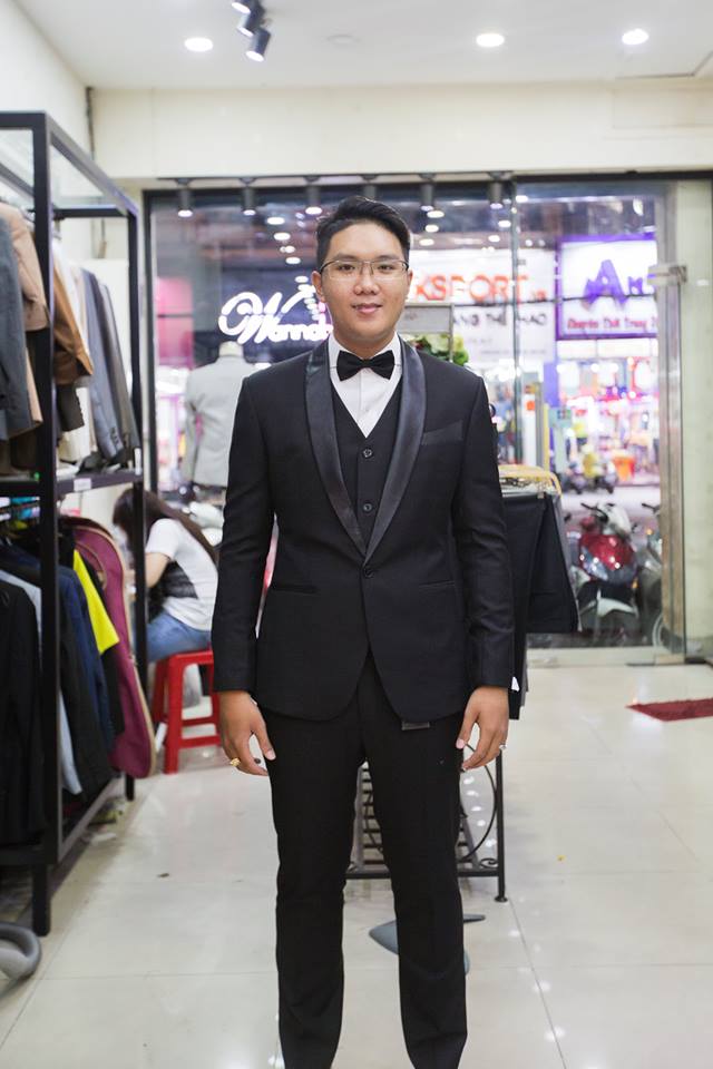 Bộ Vest Tuxedo Cưới Màu Đen KH167