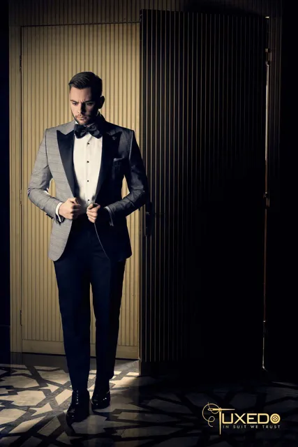 Tuxedo 22