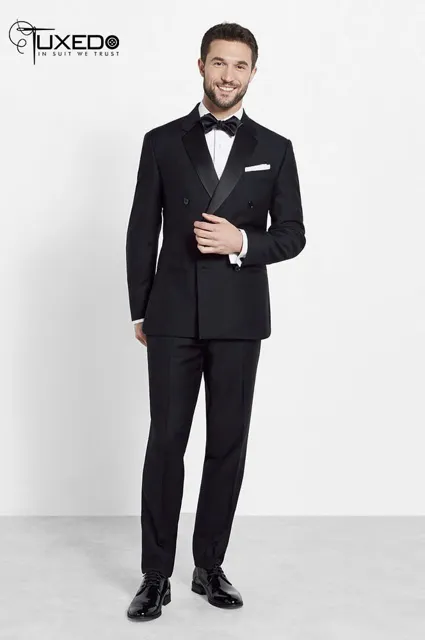 Tuxedo 32