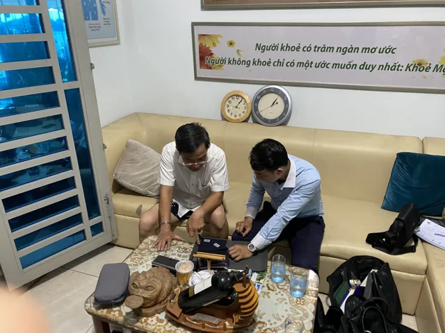 Dịch vụ May Đo Thời Trang Tại Nhà Uy Tín - Tuxedo Cam Kết Chất Lượng Quận 4