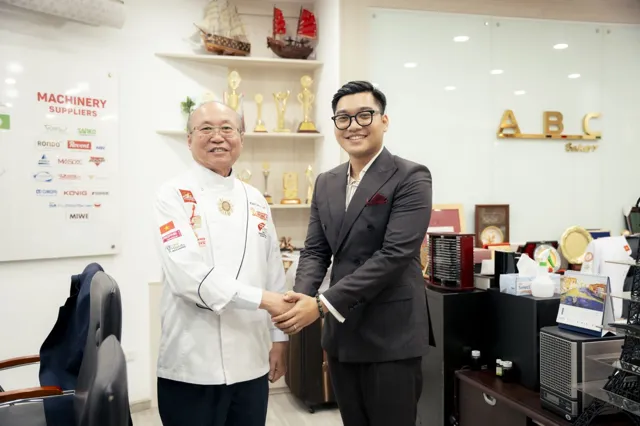 MAY VEST NAM TẠI NHÀ - DỊCH VỤ ĐẲNG CẤP CHO QUÝ ÔNG THÀNH ĐẠT