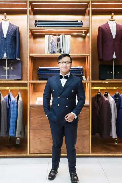 Bộ Suit 6 Nút Cá Tính Cho Chú Rễ