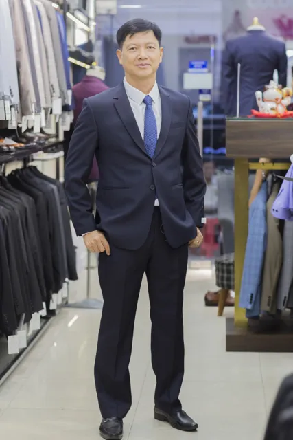 Suit Sui Gia 2 Nút Màu Xanh Đen