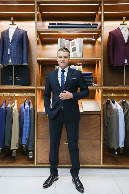 Bộ Vest Nam Doanh Nhân Màu Xanh Đen