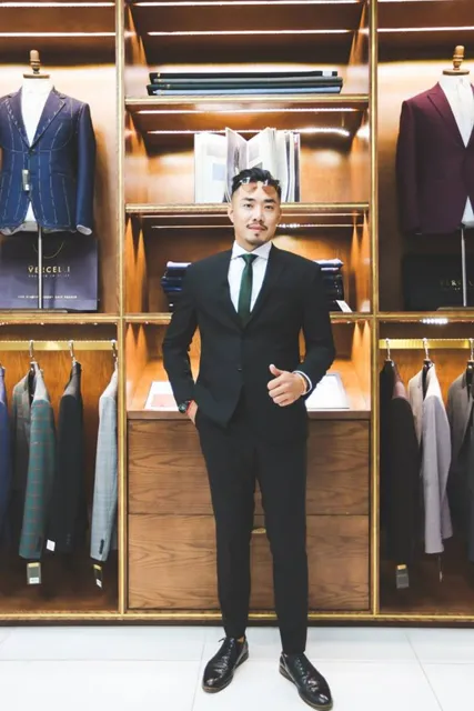 Bộ Vest Nam Màu Đen Sang Trọng