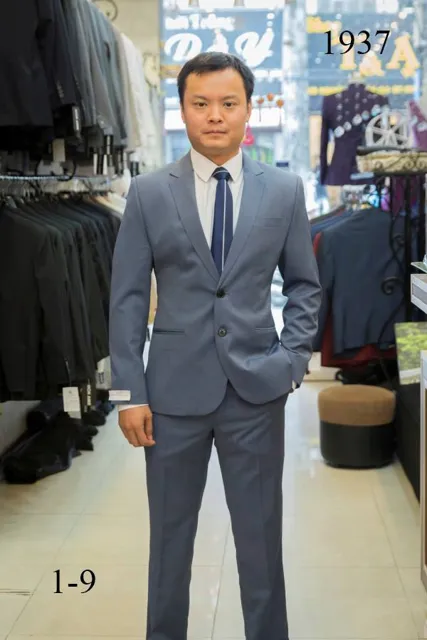 Bộ Vest Nam Màu Xám Nhạt