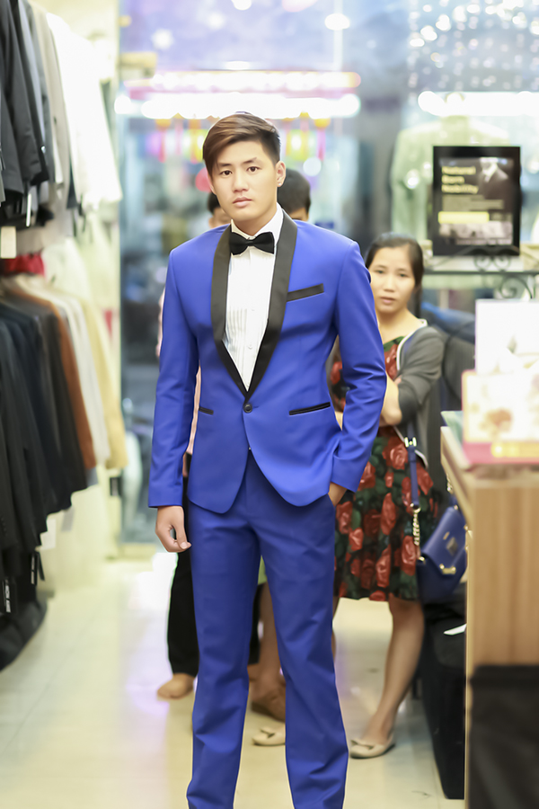 Veston Xanh Cổ Sam Phối Đen Nổi Bât — ảnh 1